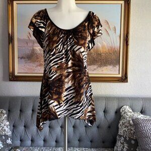 Animal Print Handkerchief Hem Top by Agenda Sz:S